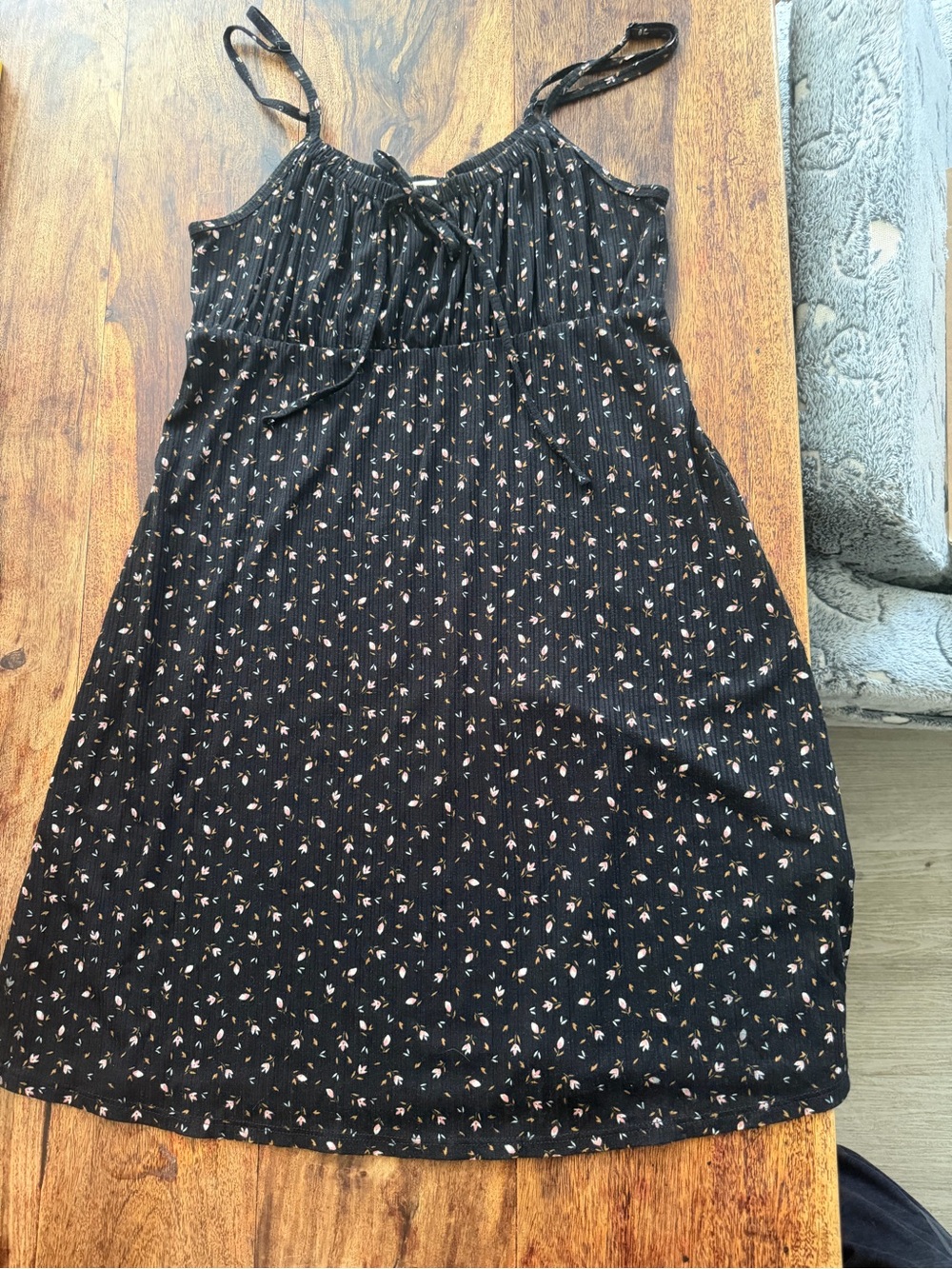 Billabong Black Floral Spaghetti-Strap mini dress